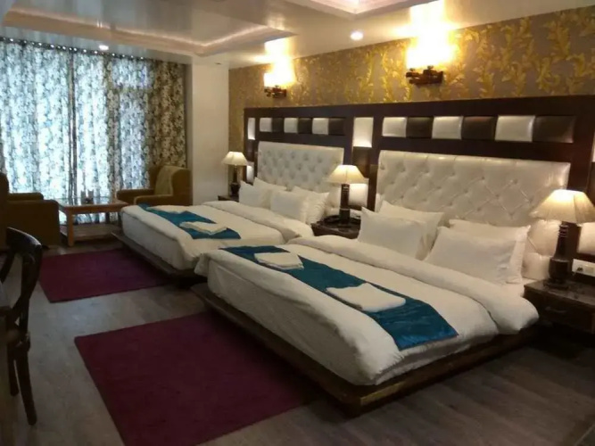 Hotel Manali Grand