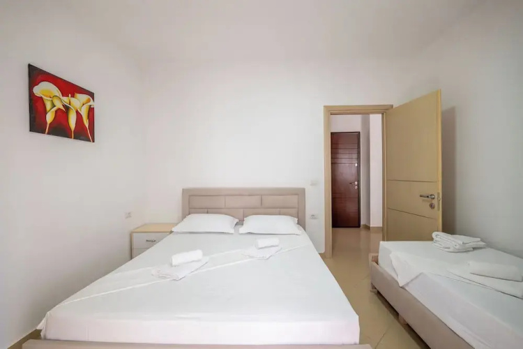 Soleluna Aparthotel - Saranda