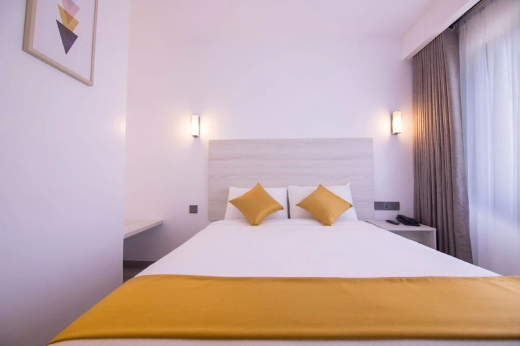 Symphony Hotel