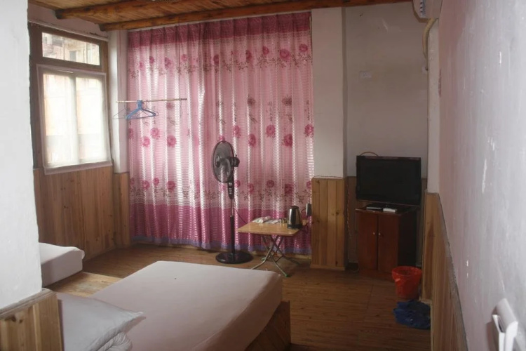 Amengjia Hotel