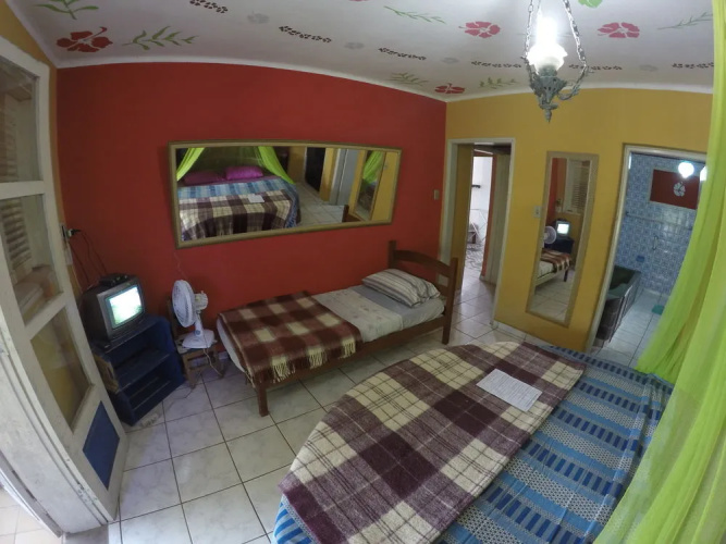 Golfinho Tropical Hostel e Pousada