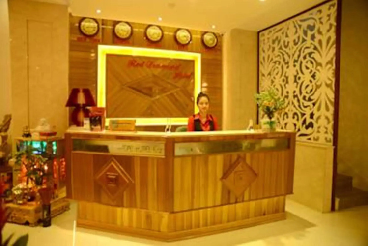 TRIIP Red Diamond