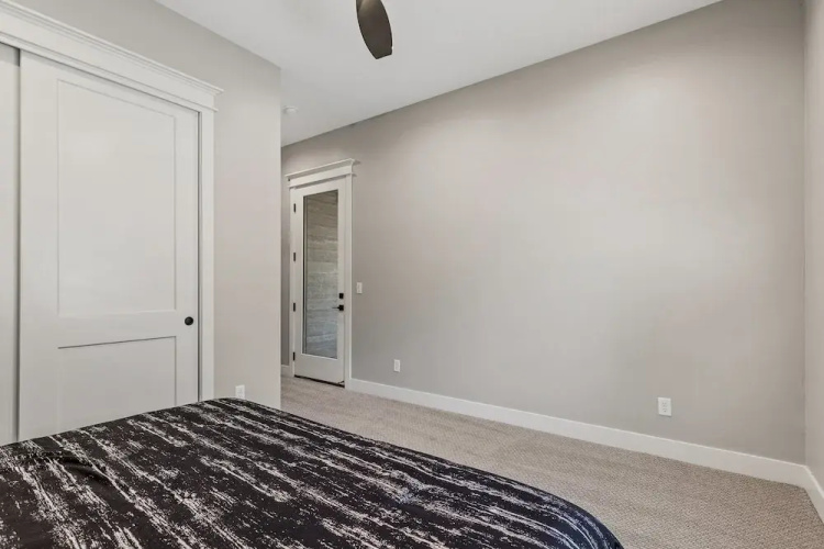 Breton 3303 Flagstaff