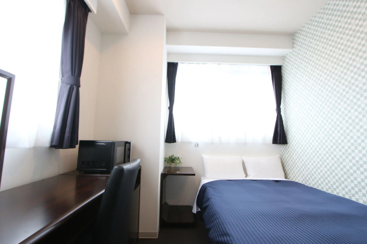 Hotel LiVEMAX ASAKUSA SKY FRONT