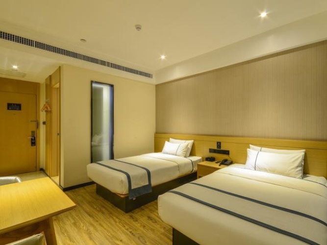 Business Twin room