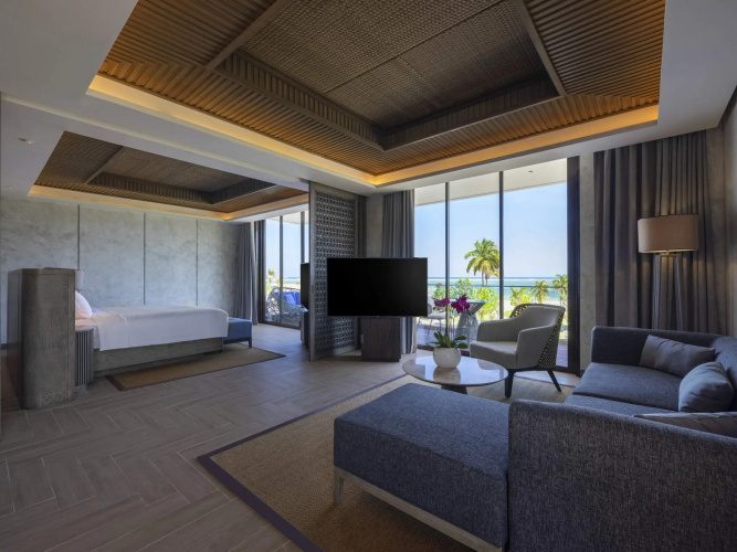 Deluxe Double Suite with balcony