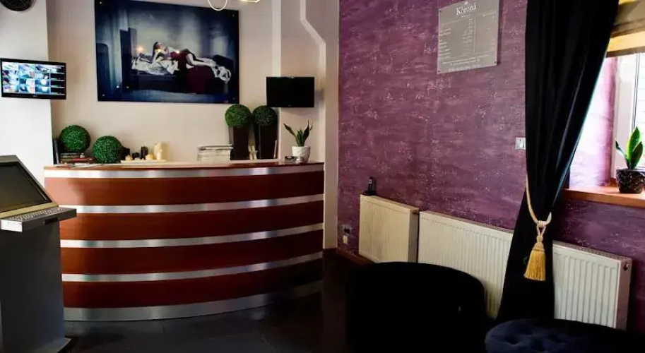 Hotel KORONA