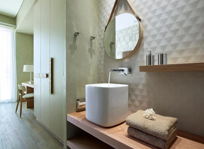 2 Bedrooms Villa