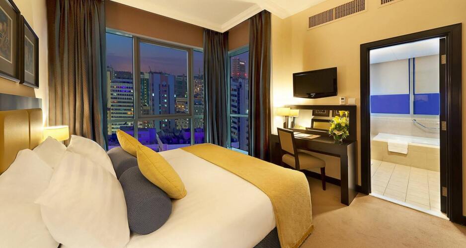 Al Manzel Hotel ApartmentsOver view