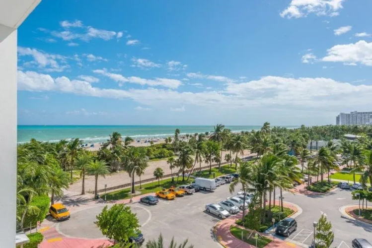 Collins Avenue Condo #90426