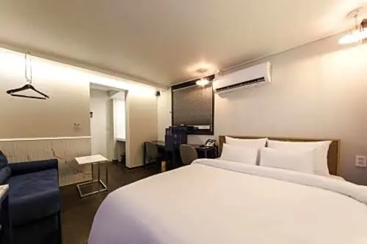 Ekklim Business Hotel