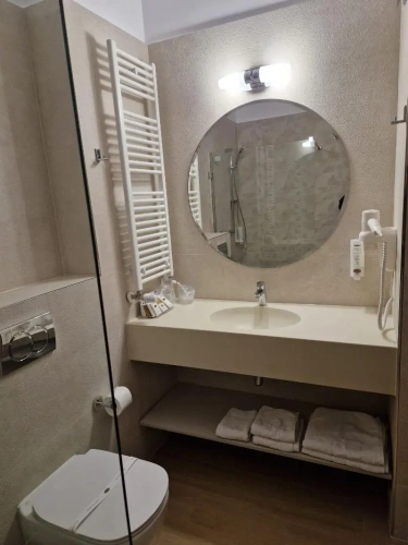 Superior Quadruple room with balcony
