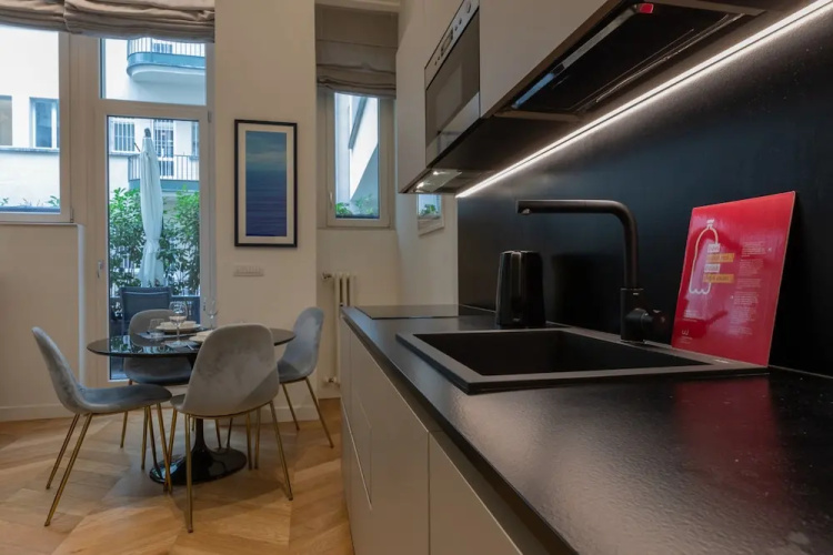 Prestige Apartment Via Roma by Wonderful Italy