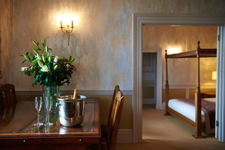 Buckland Tout Saints Hotel
