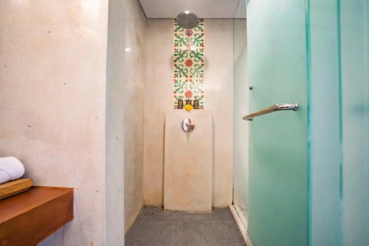 Uma Shanti Villa