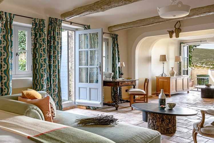 Deluxe Junior Suite