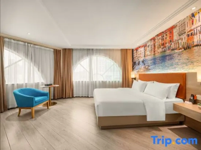 Deluxe Double Family Suite
