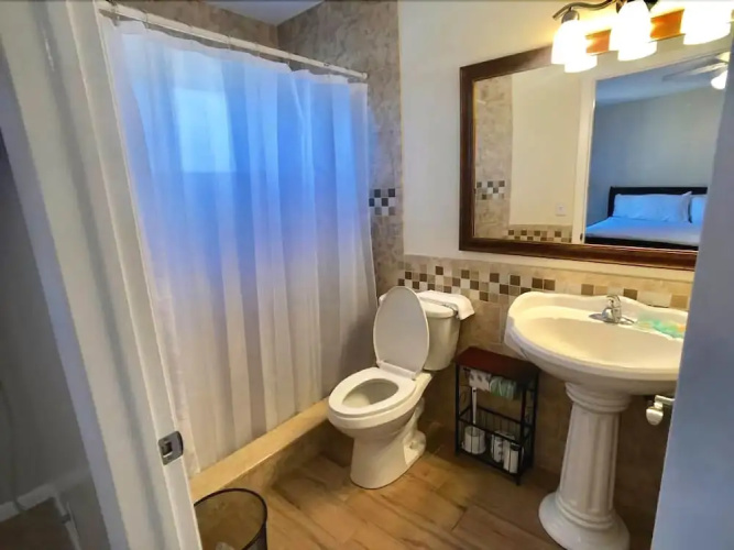 Sunny Palms Inn