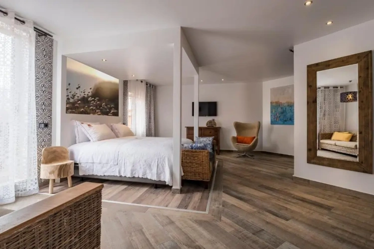 Prestige Suite
