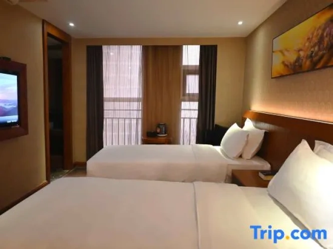 Quadruple Suite