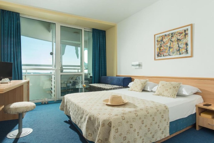 Standard Double room with sea view