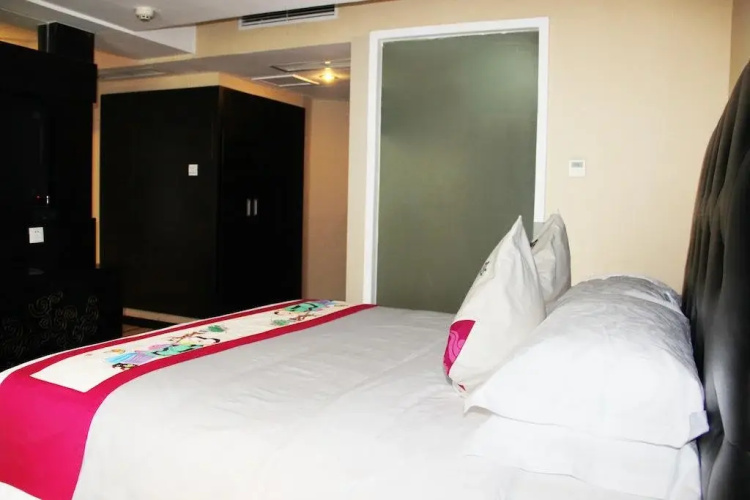 Minshan Ane Grand Hotel
