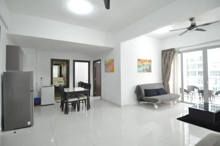 2 Bedrooms Apartment