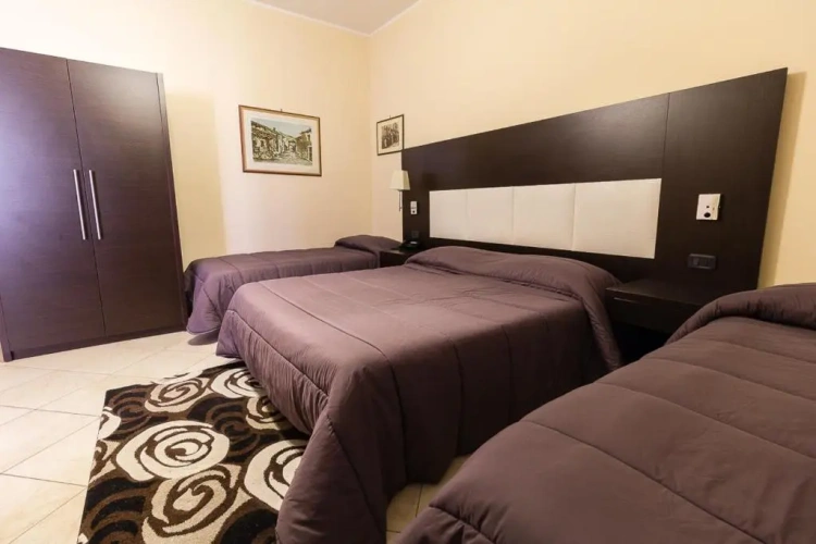 Standard Quadruple room