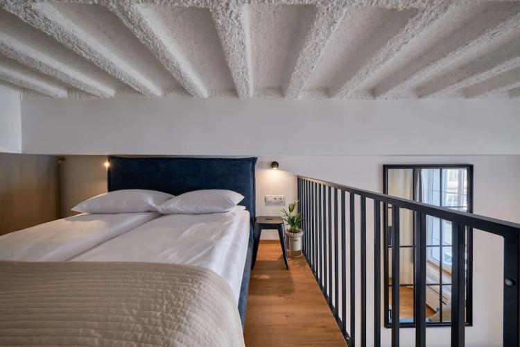 Queen Barbora Central Lofts