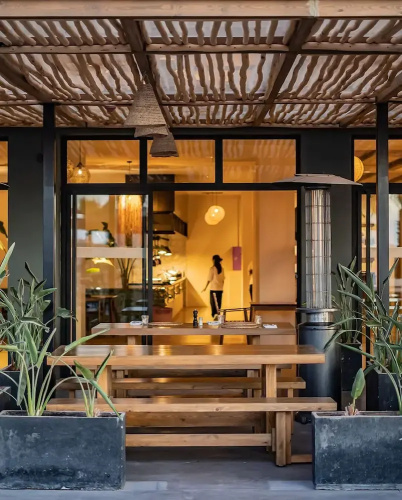 nobi boutique surf hotel