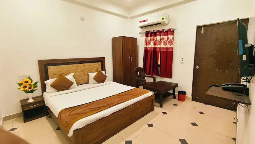 Hotel udaipur holiday
