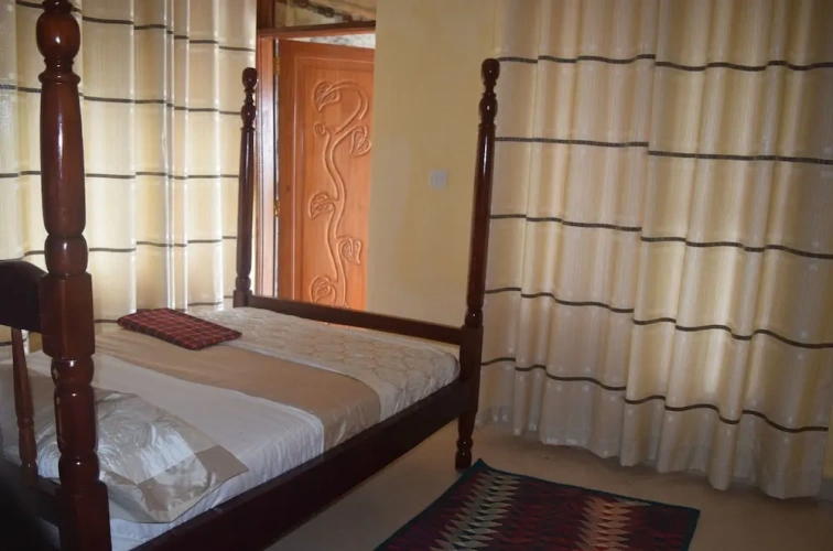 Deluxe room with balcony and with lake view