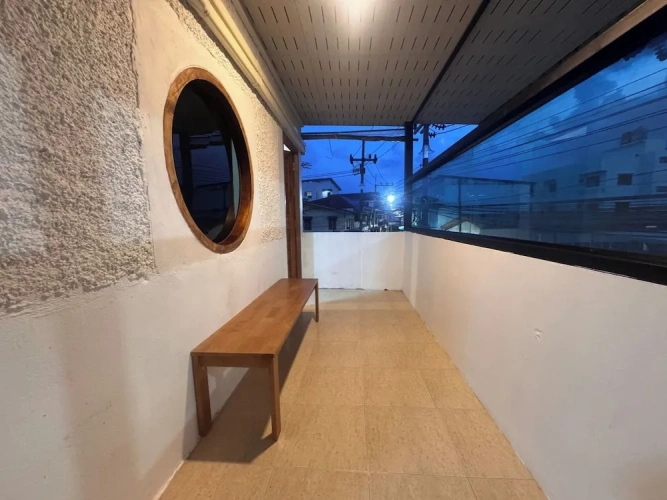 1 Bedroom Cottage with balcony