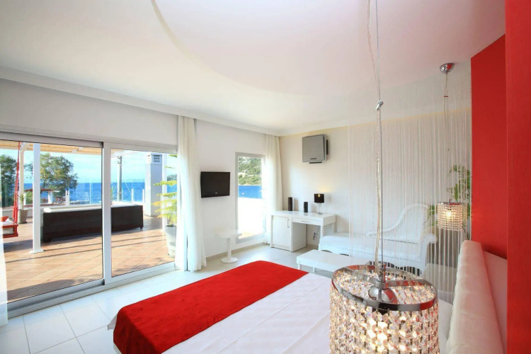 Babana Hotel