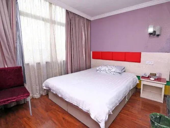 Jinglong Express Hotel
