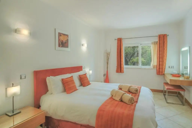 Casa Monte Cristo Apartments - Orange
