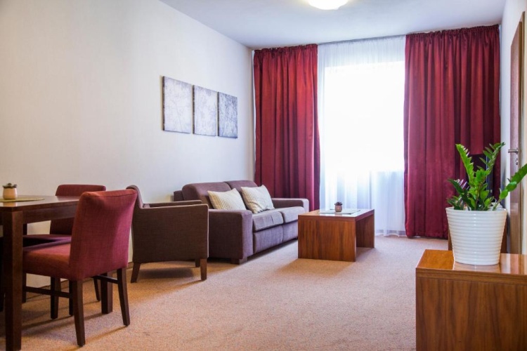 Suite with balcony