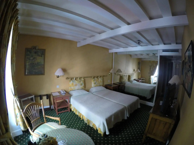 Relais Médicis