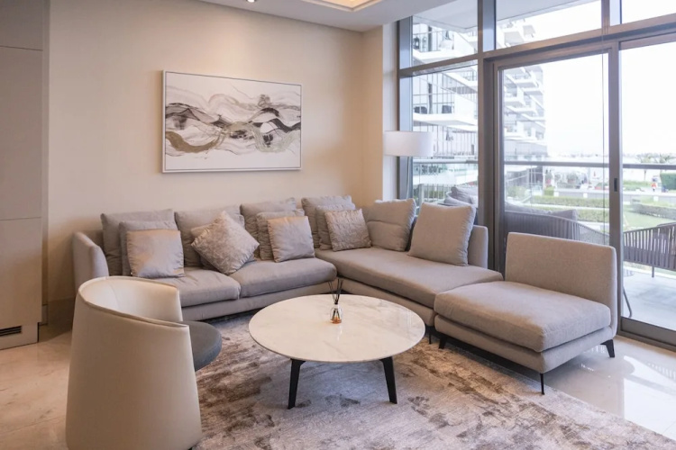 Palm Perfection 3BR with Private Beach