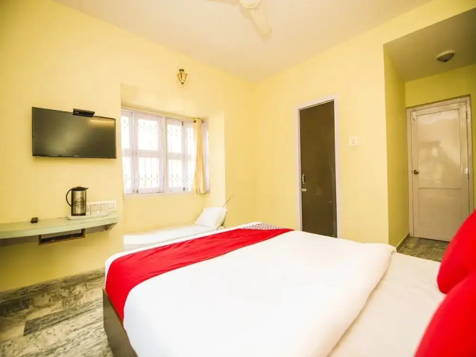 Hotel Blue Valley by OYO Rooms