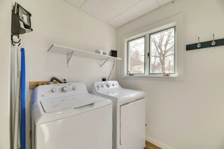 Spacious Naples Vacation Rental w/ Private Hot Tub