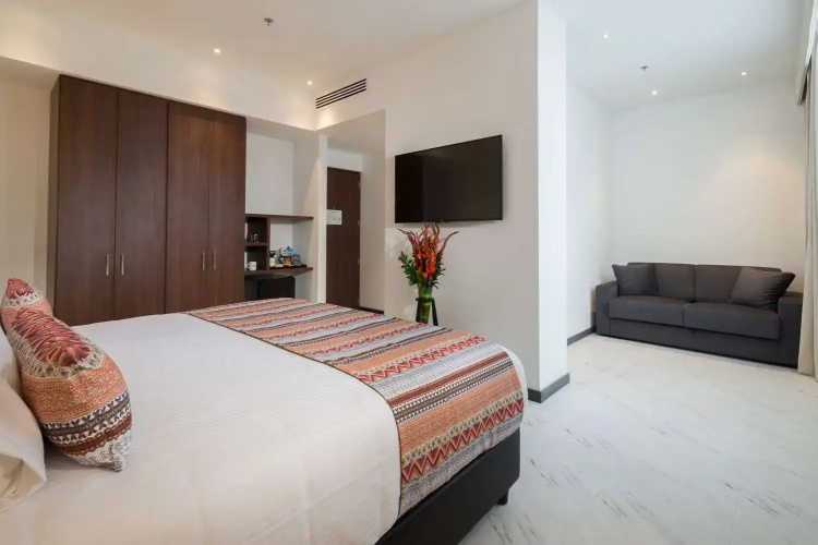 Single Suite