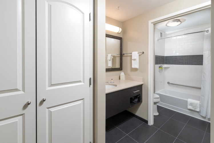 Staybridge Suites Saskatoon - University photo 10