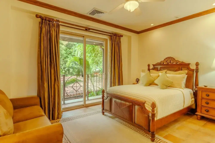 CR Luxury Montebello 1D 3 Bdrm
