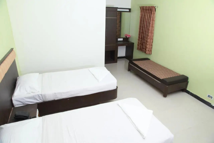 Jeyam Residency