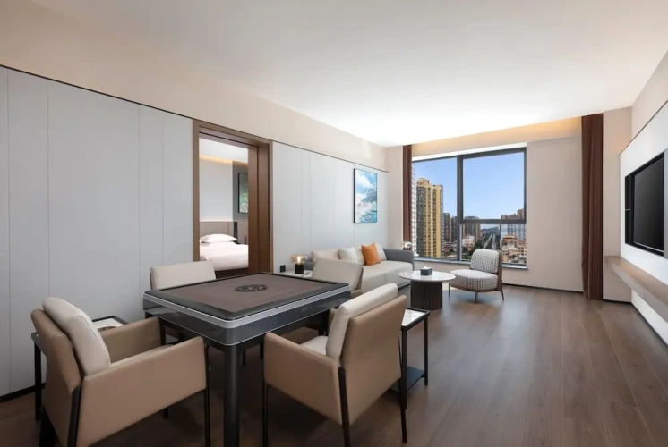 Double Suite