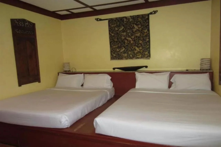 Sunset Beach Resort
