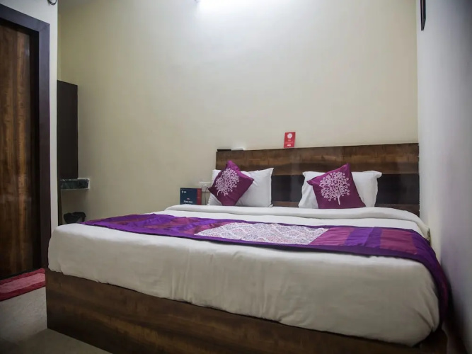 Collection O 9123 Baghban Residency