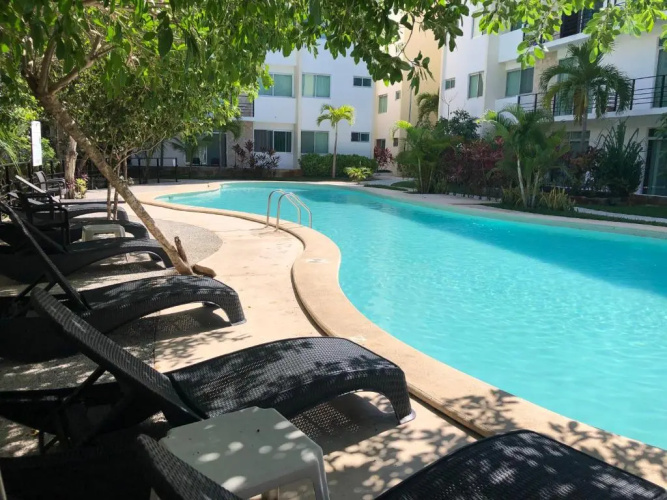Castell Suites Apartment