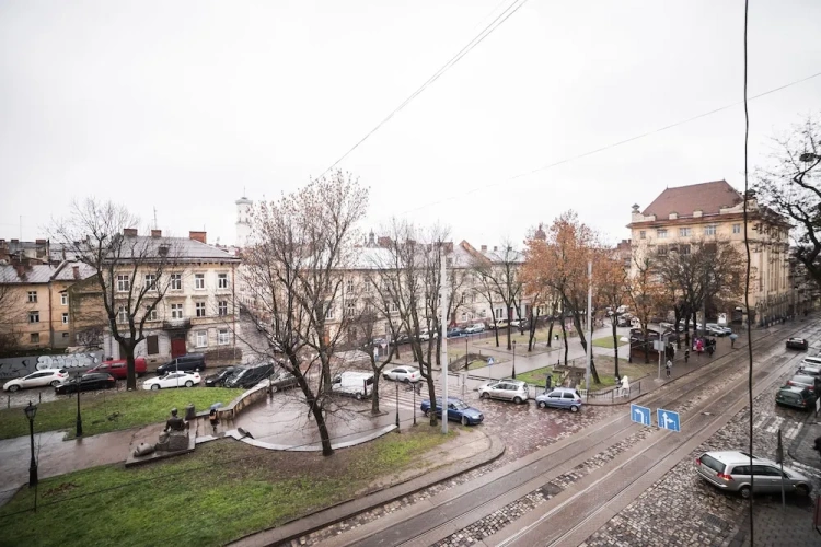 1 Bedroom Deluxe Apartment with city view